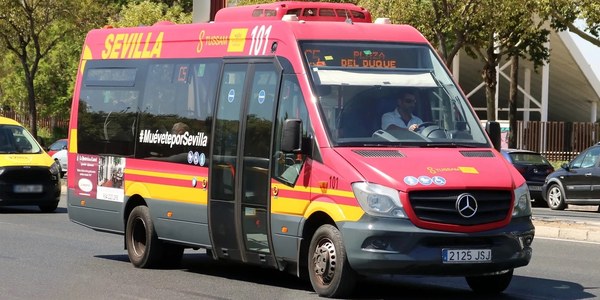 El Ayuntamiento adjudica el concurso para la compra de 4 microbuses eléctricos para recuperar la línea C5