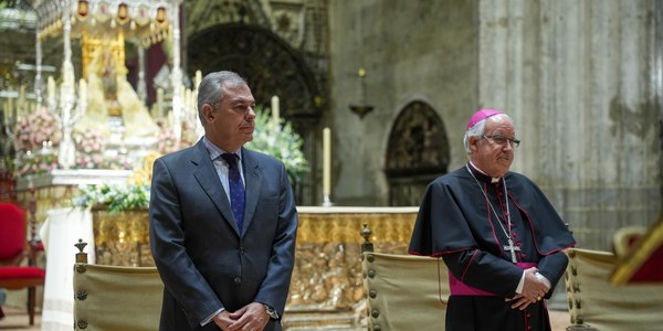 José Luis Sanz asiste al acto de apertura del II Congreso Internacional de Hermandades y Piedad Popular, que asegura "será un evento único que dejará estampas para la historia de Sevilla"