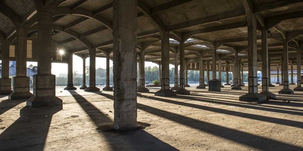 La Bienal se clausura en el Puerto de Sevilla con un espectáculo dedicado a los cantes de ida y vuelta